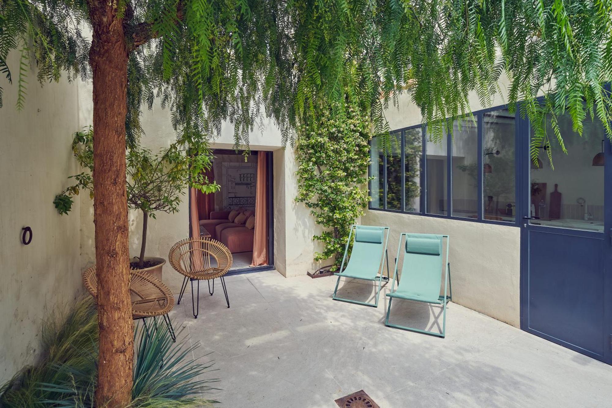 L'Arlesienne Villa ภายนอก รูปภาพ
